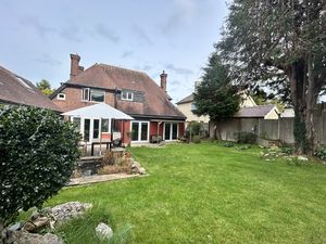 Photo 33- click for photo gallery